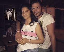 Te cunosc de undeva, ora 20.00, antena 1. Liviu Varciu Isi NeglijeazÄƒ Fiica Cea Mare