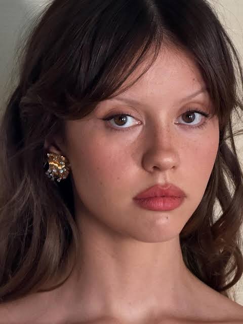 Mia Goth stuns in a new picture