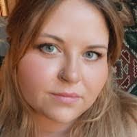 Teri Stanton's Instagram, Twitter & Facebook