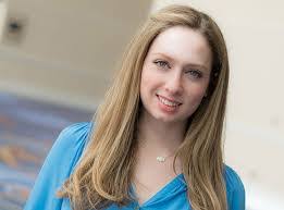 Laurel Conrad's Instagram, Twitter & Facebook