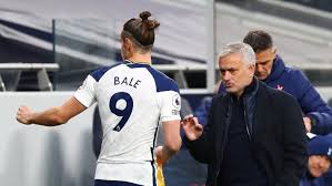 Gareth bale diperkenalkan sebagai rekrutan anyar tottenham hotspur pada sabtu (19/8/2020) atau minggu dini hari wib. Bale Might Have A Big Say Against Chelsea Mourinho Keeping Tottenham Star Up His Sleeve Ahead Of London Derby Says Hoddle Goal Com