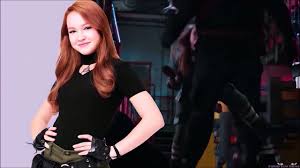 Sadie Stanley, Kim Possible BALLBUSTING Kick In The Nuts Redhead 2 Nutshots  - EPORNER
