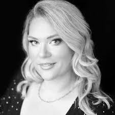 Megan Enyart's Instagram, Twitter & Facebook