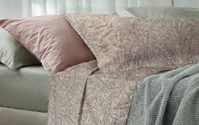 Puoi trovare un'ampia gamma di completi lenzuola fazzini per il letto e dare un tocco di freschezza e originalità alla camera. Biancheria Lenzuola E Copriletto Sfoglia Il Catalogo Di Living Corriere