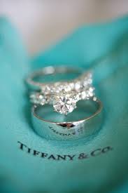 10 Breathtaking Tiffany S Wedding Engagement Rings And Matched Wedding Ideas Elegantweddinginvites Com Blog Wedding Rings Engagement Jewelry Tiffany Jewelry