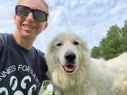 45 minutes more to see this Girl away from the shelter! What a L🤍VE!!