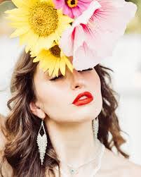 Carmen Heller's Instagram, Twitter & Facebook