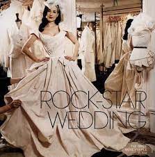 Dita Von Teese S Wedding To Marilyn Manson Dita Von Teese Wedding Vivienne Westwood Wedding Dress Dita Von Teese