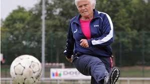 Download juventus turin png image with no background pngkey com logo icons free and downloads old logos alt sensation: Erste Fussball Torschutzin Des Monats Barbel Wohlleben Und Die Frage Der Frisur Sport Stuttgarter Nachrichten