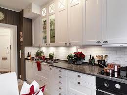 Cocinas que reflejan el estilo de aquellos que la habitan, pero potenciando la funcionalidad del mobiliario para reducir los movimientos y. Cocina Blanca Tradicional Estilo Nordico2 Cocina Renovada Cocinas De Casa Decoracion De Cocina