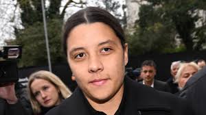 Abbott under fire over knighthood for Prince Philip