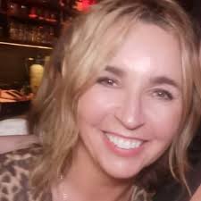 Sandra Brophy (@SandieBrophy)