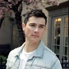 Kacie May (@ObeyKacie)