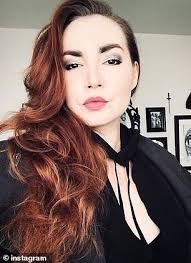 Suitable for adults, teens, and older kids. Marilyn Manson S Ex Wife Dita Von Teese Says He Didn T Abuse Her Daily Mail Online