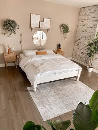 I am using go and trying to save and retrieve array of struct's in redis. Como Elevar Qualquer Sala Com Uma Parede Minimalista Da Galeria Como Designdecasas Simple Bedroom Decor Simple Bedroom Inspiration Room Inspiration Bedroom