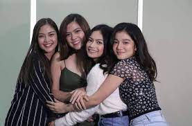 Alexa ilacad, charlie dizon, gillian vicencio watch all you want. One Music Ph On Twitter Onemusicnews Alexa Ilacad Bobbie To Headline Prequel Of Four Sisters And A Wedding Alongside Gillian Vicencio Alex Charlie Dizon Teddie And Belle Mariano Gabbie Https T Co Biskxgraku