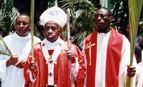 По ту сторону изгороди / over the garden wall. Kenya Clergymen To Cleanse Muliro Gardens Allafrica Com