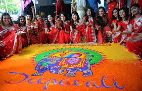 தீபாவளி) juga dikenali sebagai diwali dan divali (bahasa hindi: Deepavali Falls On Oct 27 Hindu Sangam Borneo Post Online