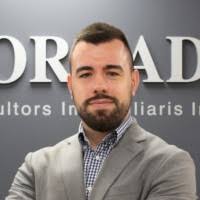 30+ perfiles de «José Almeda»