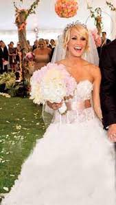 I Love Her Wedding Dress Carrie Underwood Wedding Dress Carrie Underwood Wedding Photos Carrie Underwood Wedding