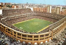 Plans of changes to the national stadium of hungary were surfacing already before the end of the 20th century, when hungary first fought to host the uefa euro. Wenn Das Stadion Den Fussball Frisst Nzz