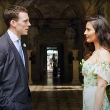 Olivia Munn S Love Wedding Repeat Outfit Makes Me Want To Get All Dressed Up Again In 2020 Olivia Munn Green Dress Dresses