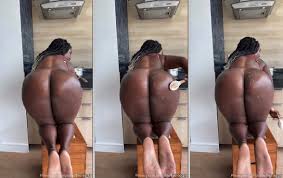 Ioná Galvão Nue Avec Une Cuillère Sur Ses Grosses Fesses Parfaites Dans La  Cuisine - Cnn Amador