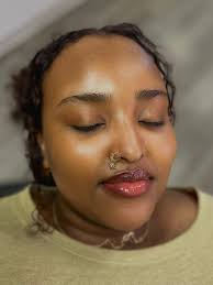 Brow model call! Looking for anyone interested in getting a complimentary  brow lamination, wax or tint 7/28 12pm 2pm 3pm Located at salon oriana in  bloomington.