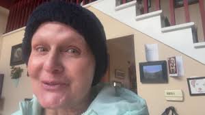 Stuck in a wetsuit? Big mistake asking help from someone holding a camera.  #striptease #wetsuit #gb360