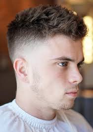 The long top hair is cut halfway while the sides of the hair are shortened; 60 Modern Short Sides Long Top Haircuts 2021 Gallery Hairmanz