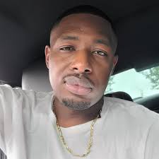 Kyle Kuzma with the CRAZY finish