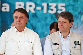 Tarcísio gomes de freitas is a brazilian engineer and military. Bolsonaro Diz Que Tarcisio De Freitas E O Ministro Mais Importante Hoje