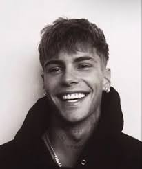 Сохраните сегодня 18 идей на доске «Прическа»