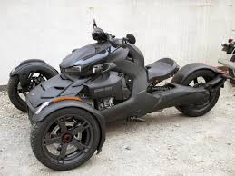 トライク トライク ｃａｎ ａｍ ｒｙｋｅｒ ９００ ｌｉｒｉｃａ ｙｏｋｏｈａｍａ 新車 中古バイクなら グーバイク 三輪バイク リバーストライク トライクバイク