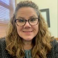 Amy Lueders's Instagram, Twitter & Facebook