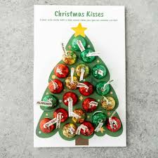 Think you know a lot about halloween? Christmas Kisses Christmas Trivia Game Play Party Plan