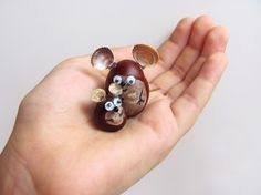 Maus Und Kleines Mauschen Basteln Mit Kastanien Im Herbst Flowers Fairies Fairy Gardens Pinterest Basteln Kastanien Basteln Und Maus Basteln