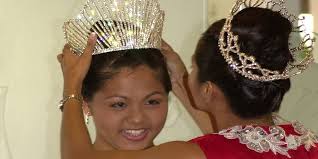 Liberation Day parade 2000s: Royal Court