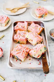 Small Batch Funfetti Cake Hummingbird High Recipe In 2020 Funfetti Cake Seasonal Baking Food