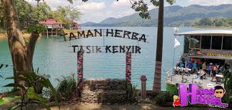 Vlog 5 arowana houseboat tasik kenyir terengganu. Hidangan Minuman Herba Di Taman Herba Tasik Kenyir Hans
