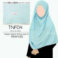 Sebelum ini, ramai juga pelanggan yang mempunyai soalan sedemikian. Cara Pakai Shawl Tudung Bawal Labuh Open Shoulder Tops Shawl Tudung Shawl