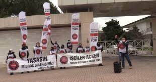 Geçtiğimiz günlerde evde bira yapımını kolaylaştıran ürünlerin satışı ve türkiye'de bira tüketimi hakkında yaptığı açıklamalar çok tartışılan anadolu efes yönetim kurulu başkanı tuncay özilhan. Medyascope Ozel Haber Migros Iscilerinin Devam Eden Eylemlerine Karsi Patronlari Tuncay Ozilhan In Villasinin Bulundugu Mahalleye Eylem Yasagi Getirildi Medyascope