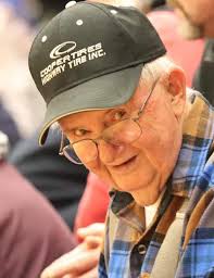 Louis Mahan's Instagram, Twitter & Facebook