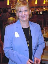 Lilia mendiola de chi (born 1945), better known by her stage name lyn may, is a mexican vedette, exotic dancer and actress. Blacktie Have You Met Lyn Schaffer