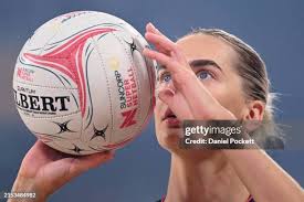 263 Super Netball Rd 6 Lightning V Vixens Stock Photos, High-Res Pictures,  and Images