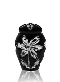 Křišťálová urna Linda