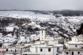 La Alpujarra Cubierta De Nieve I Like Alpujarra Pueblos De Espana Lugares Preciosos Mundo Rural