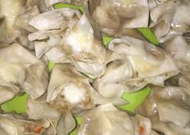 Ingin membuat pempek ikan tenggiri tapi bingung dengan berbagai resep yang harus diikuti? Bagaimana Caranya Membuat Dimsum Ikan Tuna Yang Lezat