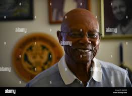 U s army staff sgt aaron hi-res stock photography and images