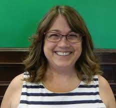 Angela Lederman's Instagram, Twitter & Facebook